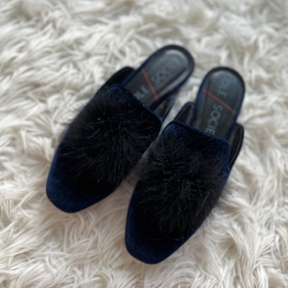 Sole Society | Navy Velvet Slides w/ Black Puff - Picture 2 of 8